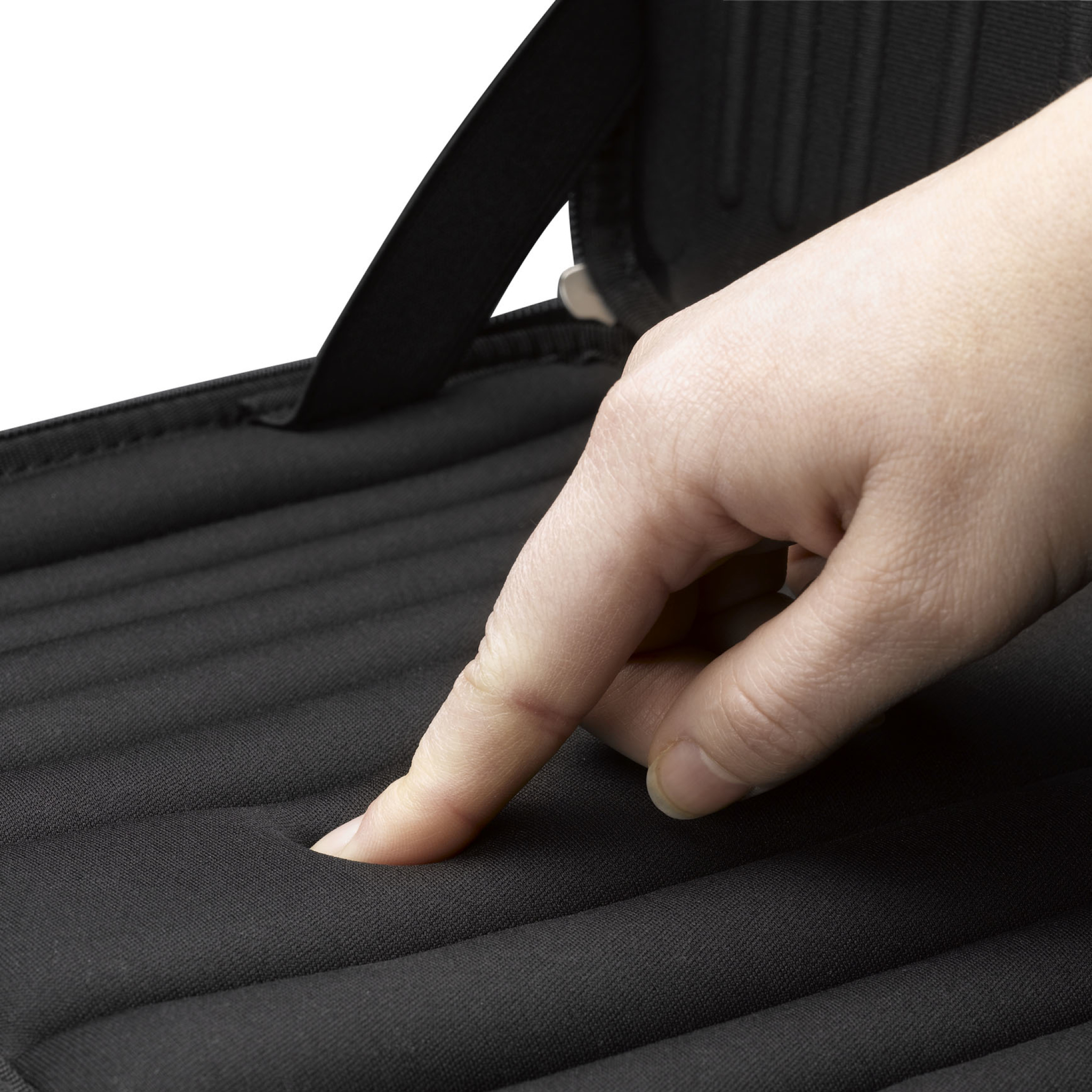 Case Logic 16" Laptop Attaché. Sort