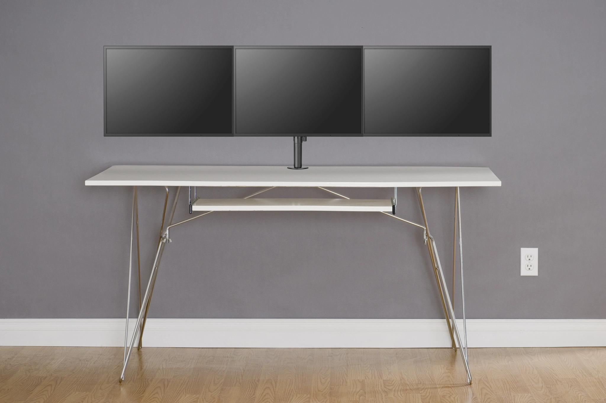 Sinox Office tredobbelt skærm skrivebordsbeslag. Op til 27". Sort Sinox Office tredobbelt skærm skrivebordsbeslag. Op til 27". Sort