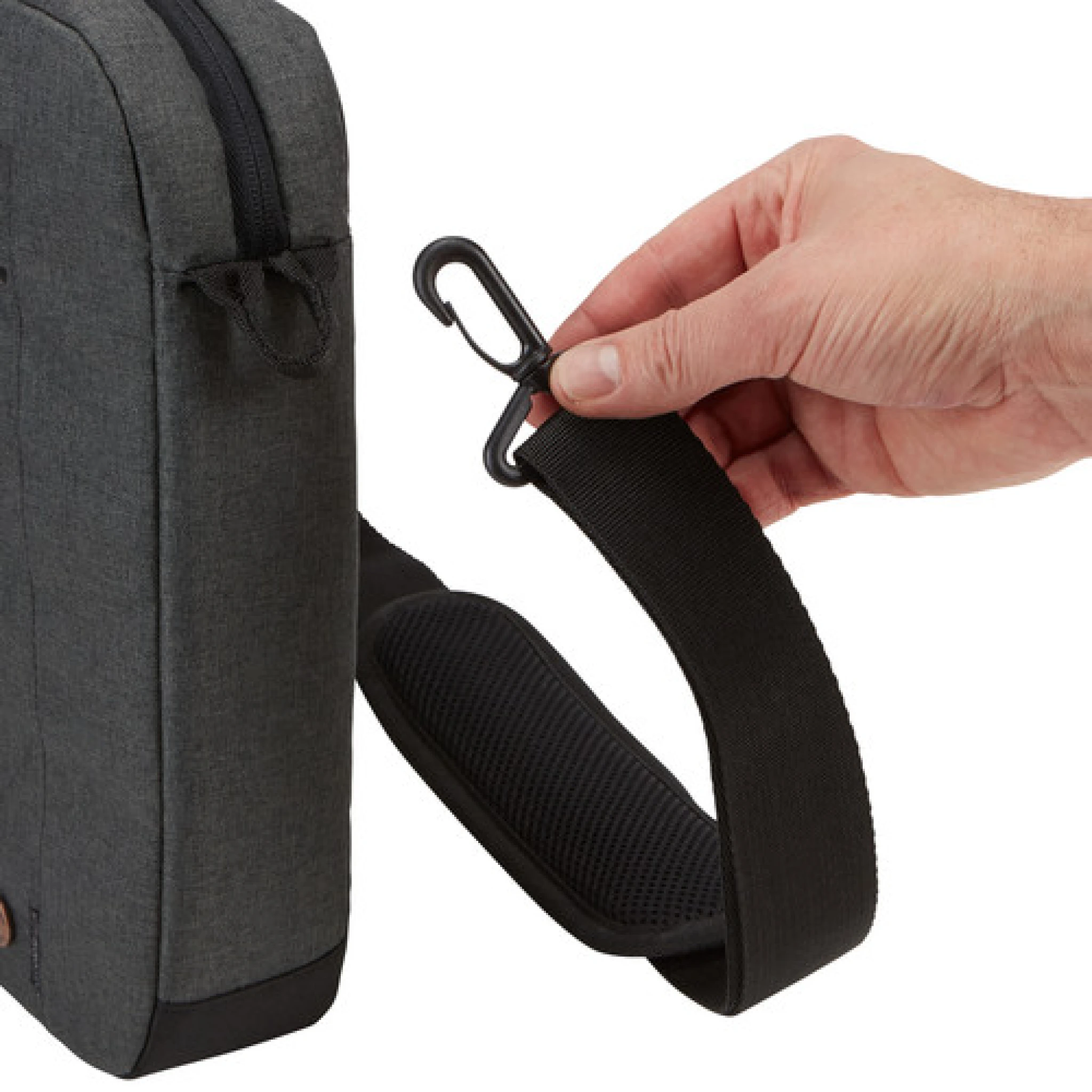 Case Logic Era 15,6" Laptop Attaché. Sort