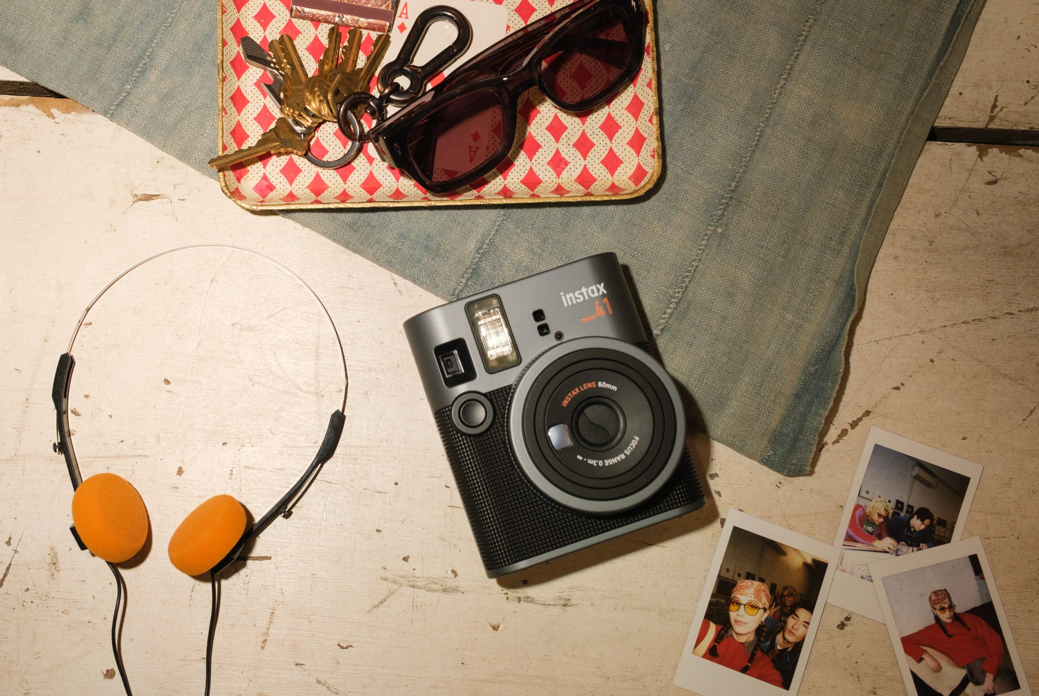 INSTAX Mini 41. Sort